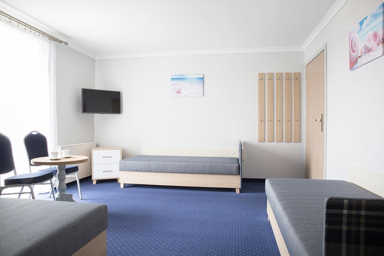 Osrodek Wczasowy Dagmor Bed & Breakfast Ustka Exterior foto