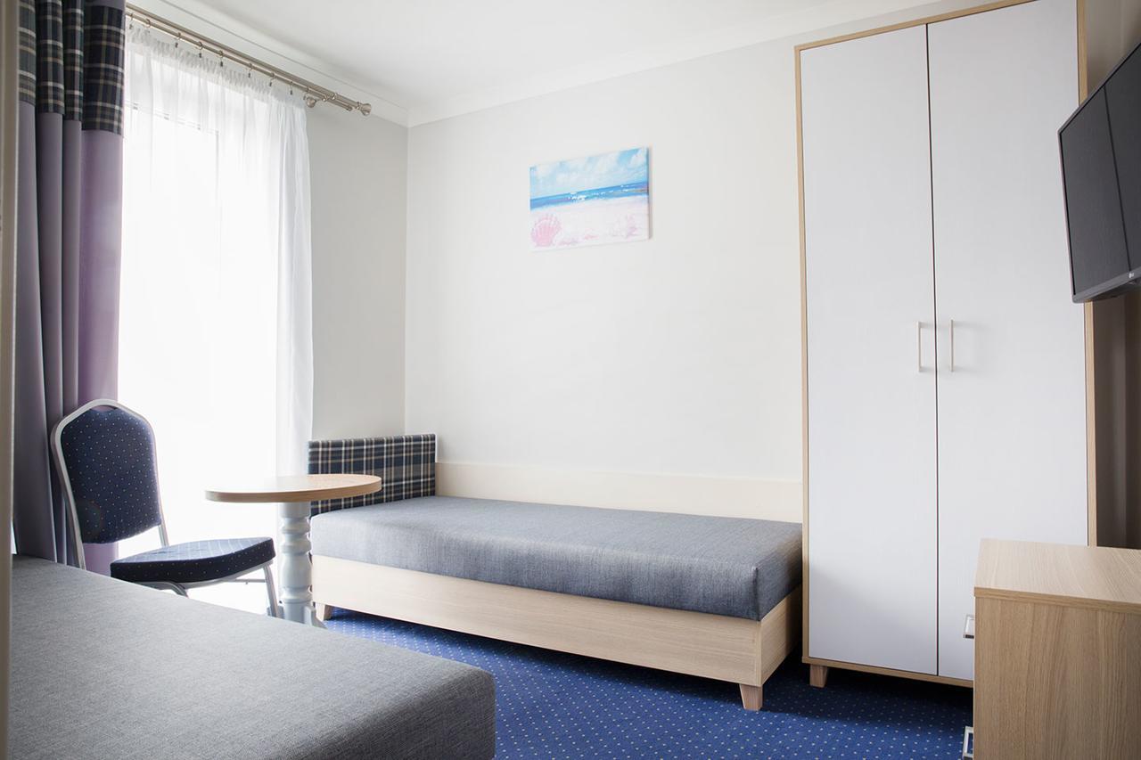 Osrodek Wczasowy Dagmor Bed & Breakfast Ustka Exterior foto